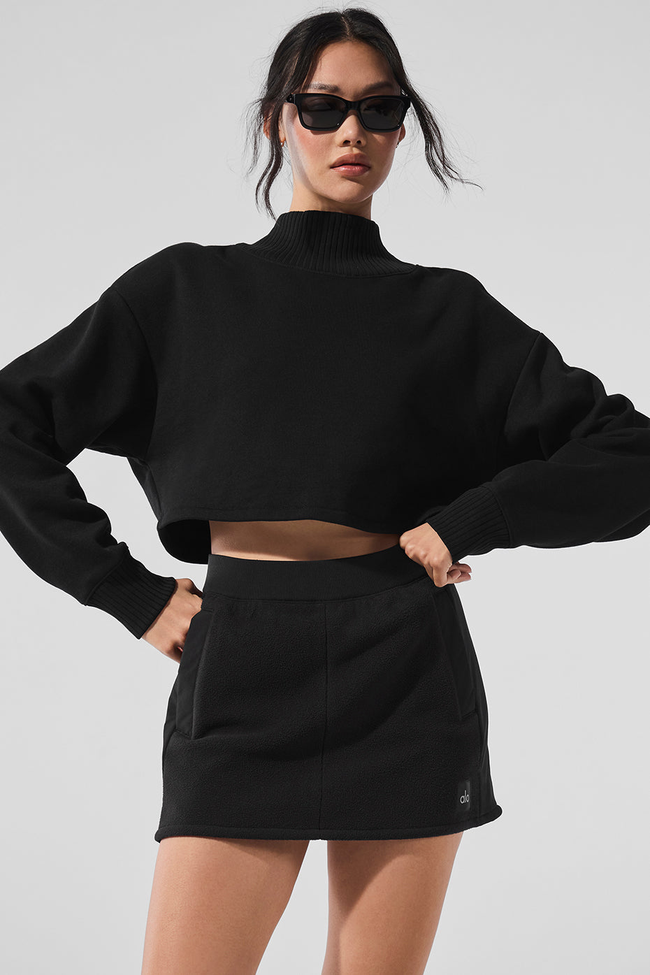 Serenity short cover-up sweater "OUT OF STOCK"