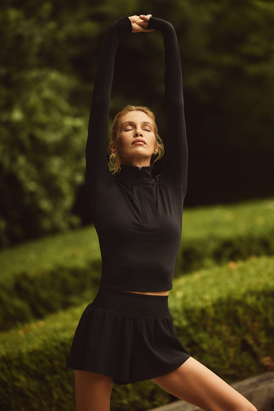 ALO Softsculpt Precision 1/4 Zip Long Sleeve Sweater "OUT OF STOCK"